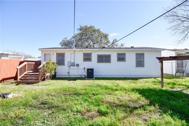 2705 Elizabeth St, Corpus Christi, TX 78404