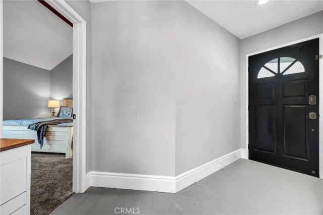 4682 WARNER Avenue C304, Huntington Beach, CA 92649