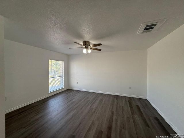 10310 Little Sugar, Converse, TX 78109