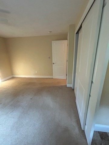 4 Allen Lane, Ipswich, MA 01938