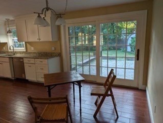 4 Allen Lane, Ipswich, MA 01938