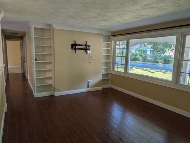 4 Allen Lane, Ipswich, MA 01938
