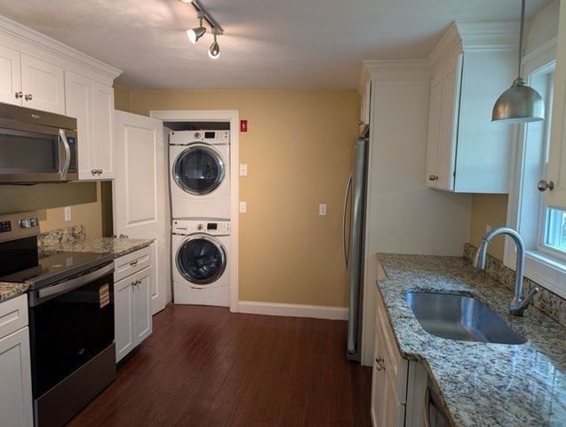 4 Allen Lane, Ipswich, MA 01938