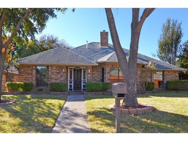 13215 Harkness Drive, Dallas, TX 75243