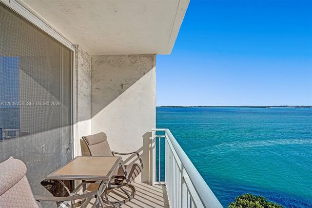 770 Claughton Island Drive 1014, Miami, FL 33131