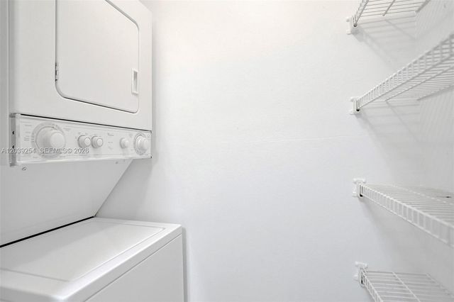 770 Claughton Island Drive 1014, Miami, FL 33131
