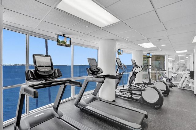770 Claughton Island Drive 1014, Miami, FL 33131