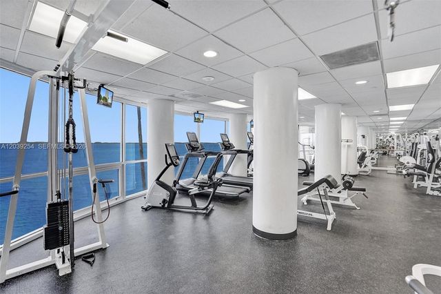 770 Claughton Island Drive 1014, Miami, FL 33131