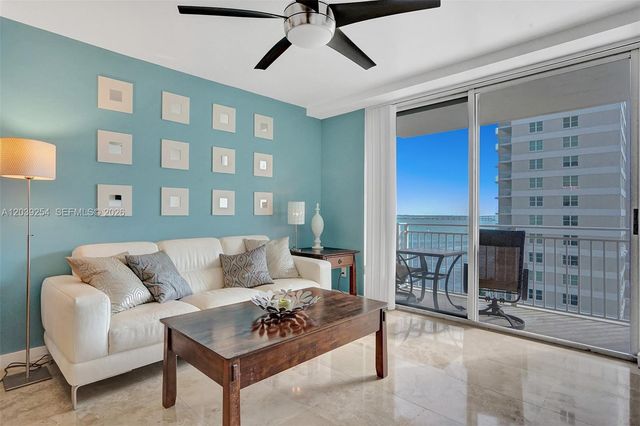 770 Claughton Island Drive 1014, Miami, FL 33131