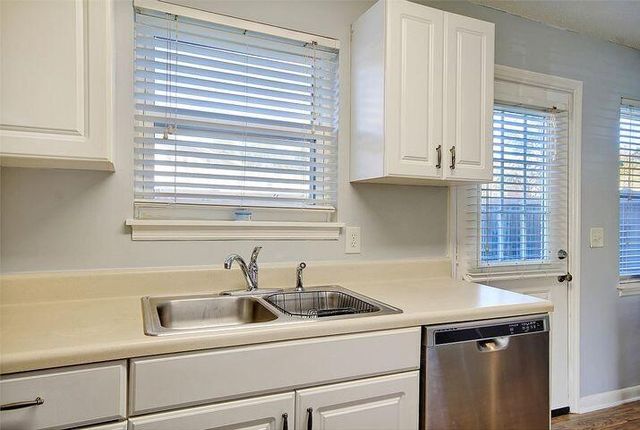 415 Parkdale Drive 6d, Charleston, SC 29414