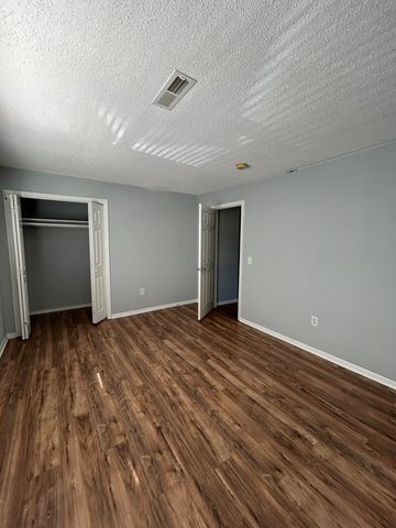 415 Parkdale Drive 6d, Charleston, SC 29414