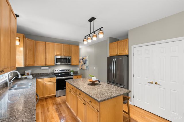 3175 Spalding Drive, Mason, OH 45040