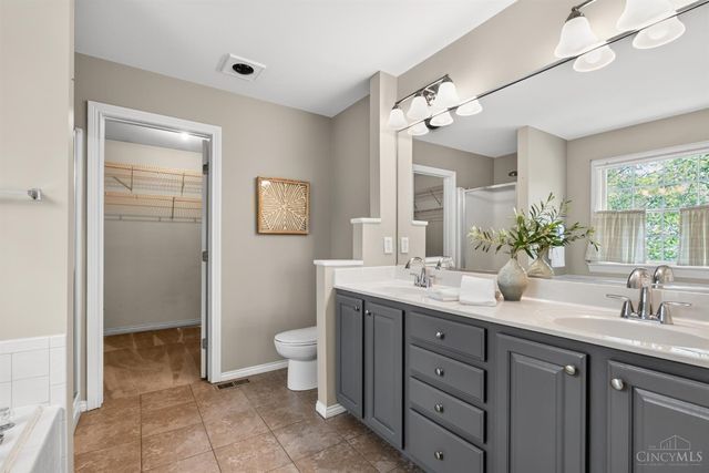 3175 Spalding Drive, Mason, OH 45040