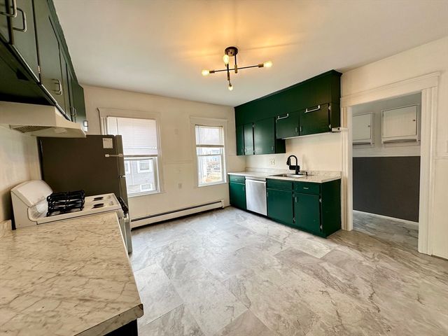 18 Appleton St 1, Quincy, MA 02171