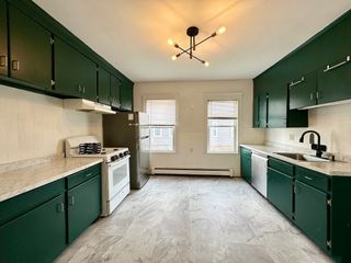 18 Appleton St 1, Quincy, MA 02171