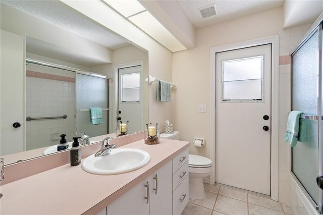 5628 CYNTHIA LANE, Sarasota, FL 34235