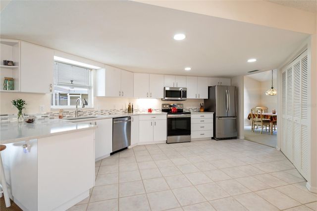 5628 CYNTHIA LANE, Sarasota, FL 34235
