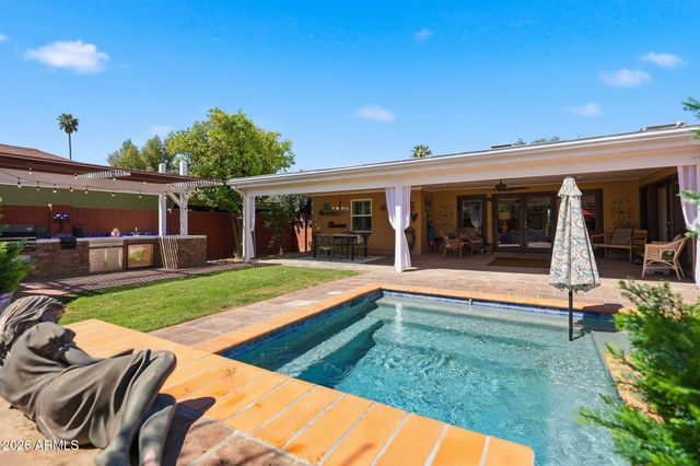 1609 W VIRGINIA Avenue, Phoenix, AZ 85007