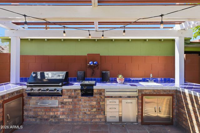 1609 W VIRGINIA Avenue, Phoenix, AZ 85007