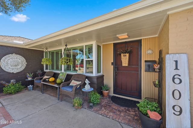 1609 W VIRGINIA Avenue, Phoenix, AZ 85007