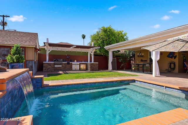 1609 W VIRGINIA Avenue, Phoenix, AZ 85007