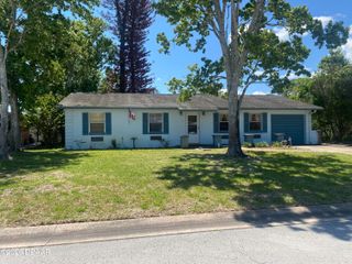 67 Broadmoor Circle, Ormond Beach, FL 32174