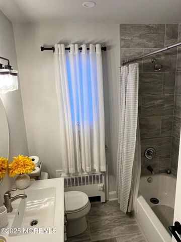 142 South Street 10A, Red Bank, NJ 07701