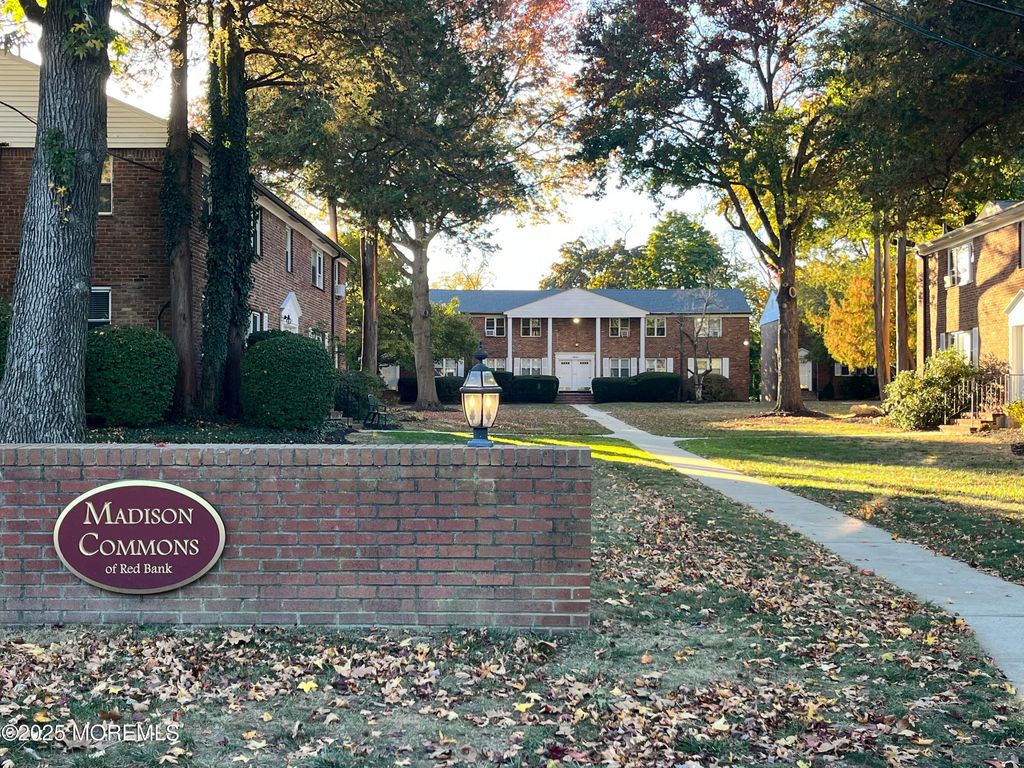 142 South Street 10A, Red Bank, NJ 07701