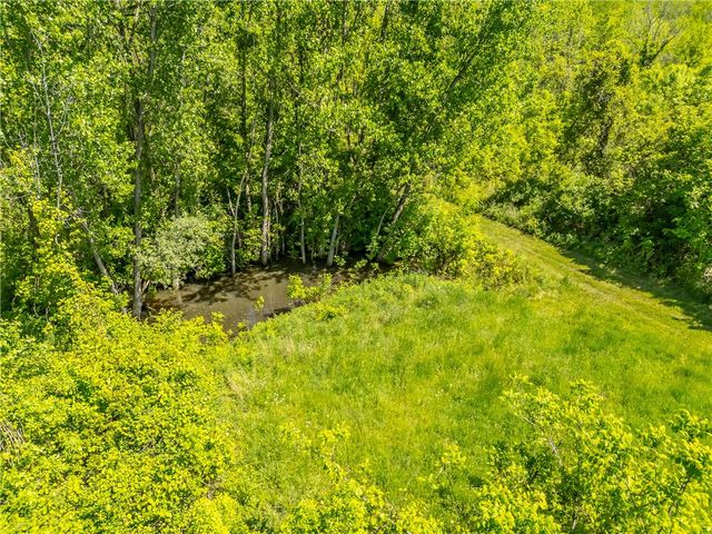 1014 Cornwall Rd, Palmyra, NY 14522