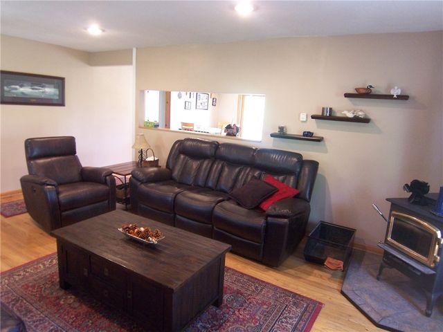 1014 Cornwall Rd, Palmyra, NY 14522