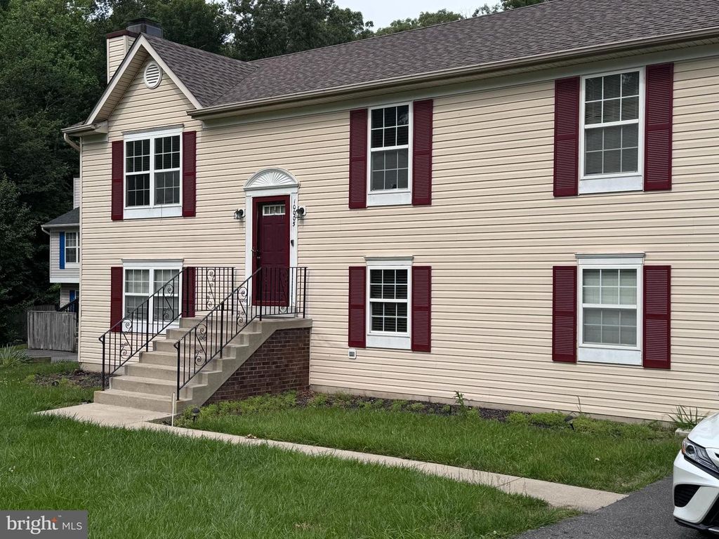 10005 OLD INDIAN HEAD RD, Upper Marlboro, MD 20772