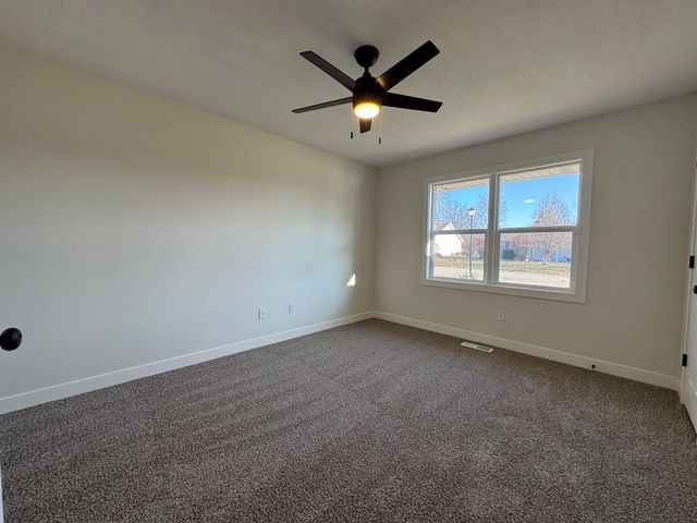 3315 N RIDGECREST DR, Columbia, MO 65202