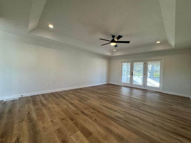 3315 N RIDGECREST DR, Columbia, MO 65202