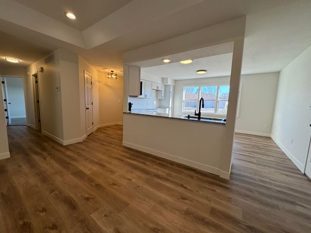 3315 N RIDGECREST DR, Columbia, MO 65202