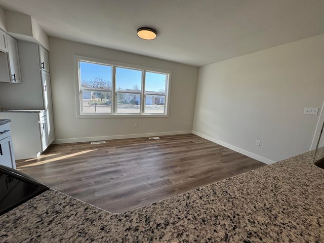 3315 N RIDGECREST DR, Columbia, MO 65202