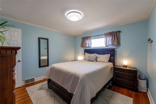 519 Jefferson St, Evans City Boro, PA 16033