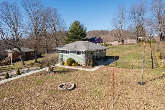 519 Jefferson St, Evans City Boro, PA 16033