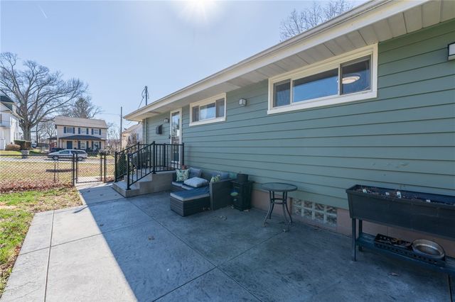 519 Jefferson St, Evans City Boro, PA 16033