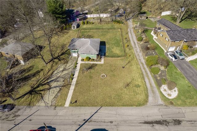 519 Jefferson St, Evans City Boro, PA 16033