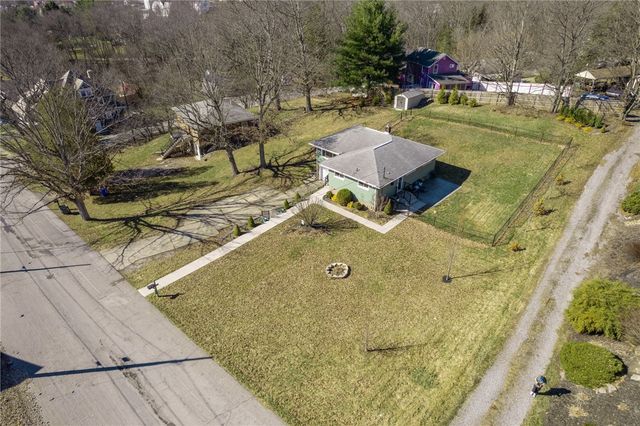 519 Jefferson St, Evans City Boro, PA 16033