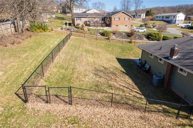 519 Jefferson St, Evans City Boro, PA 16033