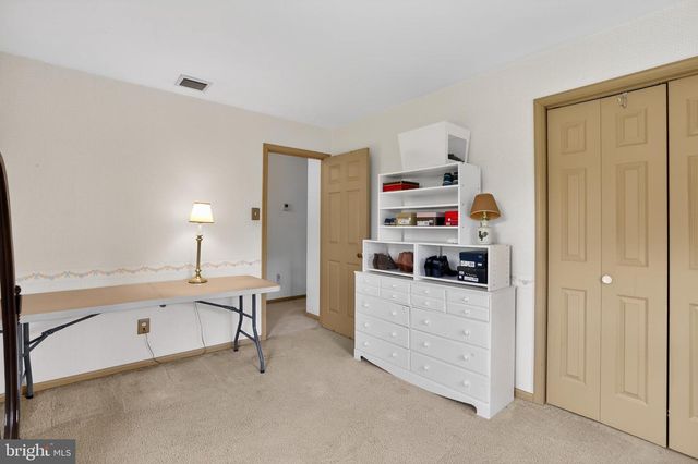 736 BLACK ROCK RD, Collegeville, PA 19426