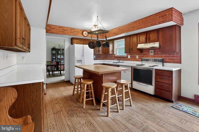 736 BLACK ROCK RD, Collegeville, PA 19426