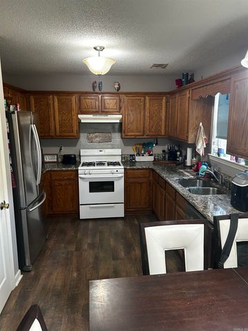 913 Amy Circle, Bryant, AR 72022