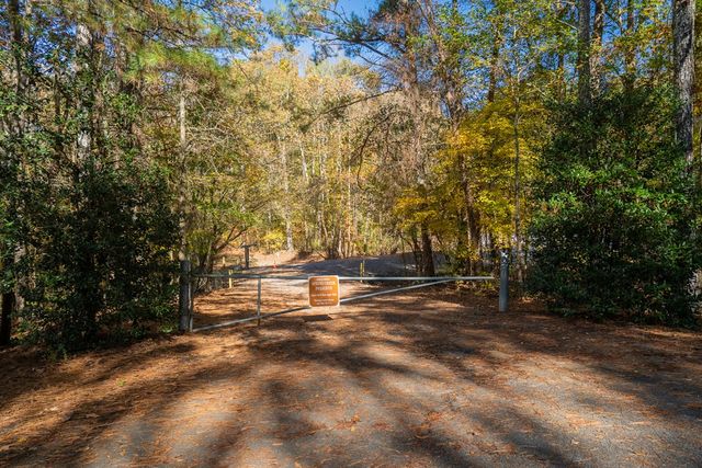 1860 Boyles Mill Road, Dalton, GA 30721