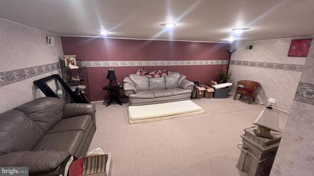 505 S BLACK HORSE PIKE, Blackwood, NJ 08012
