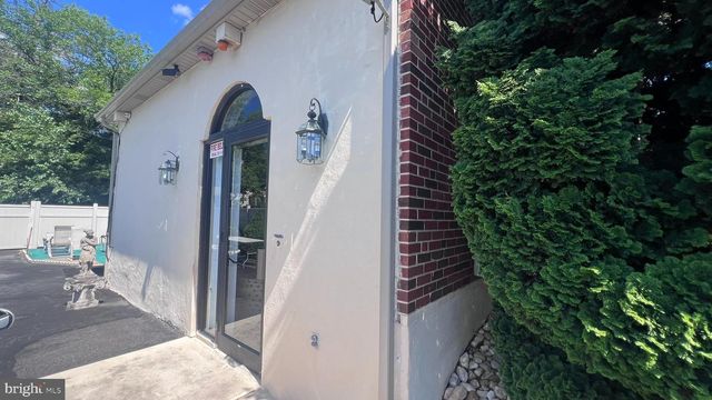 505 S BLACK HORSE PIKE, Blackwood, NJ 08012