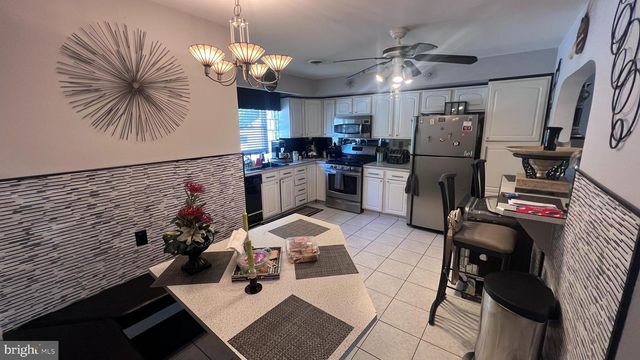505 S BLACK HORSE PIKE, Blackwood, NJ 08012