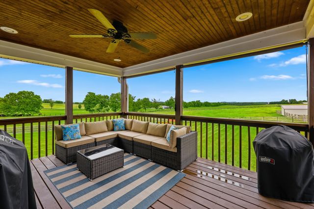 5792 KY Highway 590, Lancaster, KY 40444