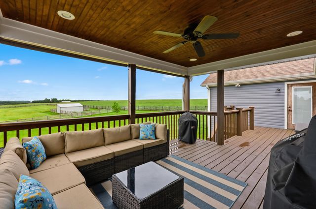5792 KY Highway 590, Lancaster, KY 40444